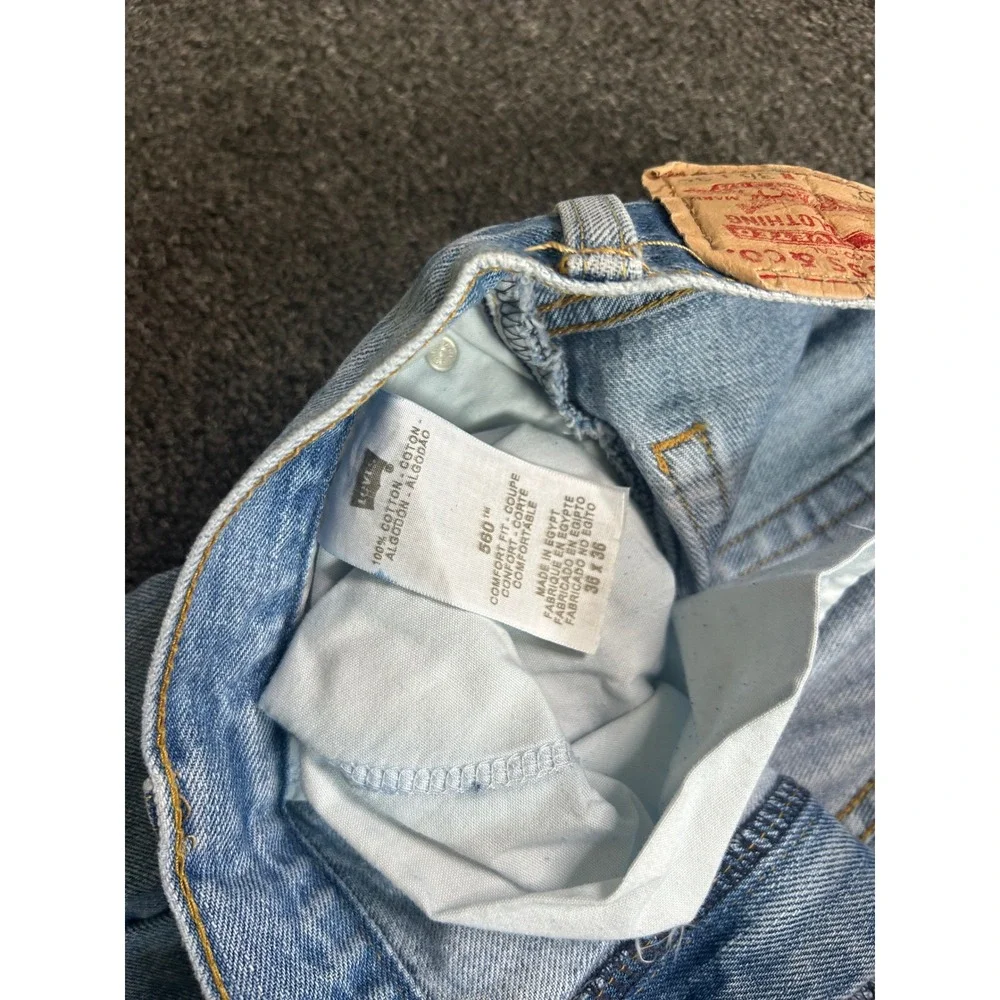Levis levi 560